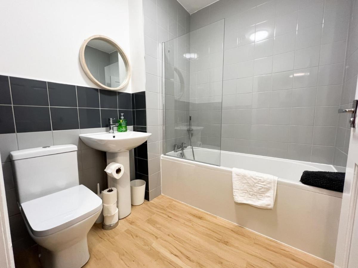 Glasgow 2 Bedroom Apartment Luaran gambar