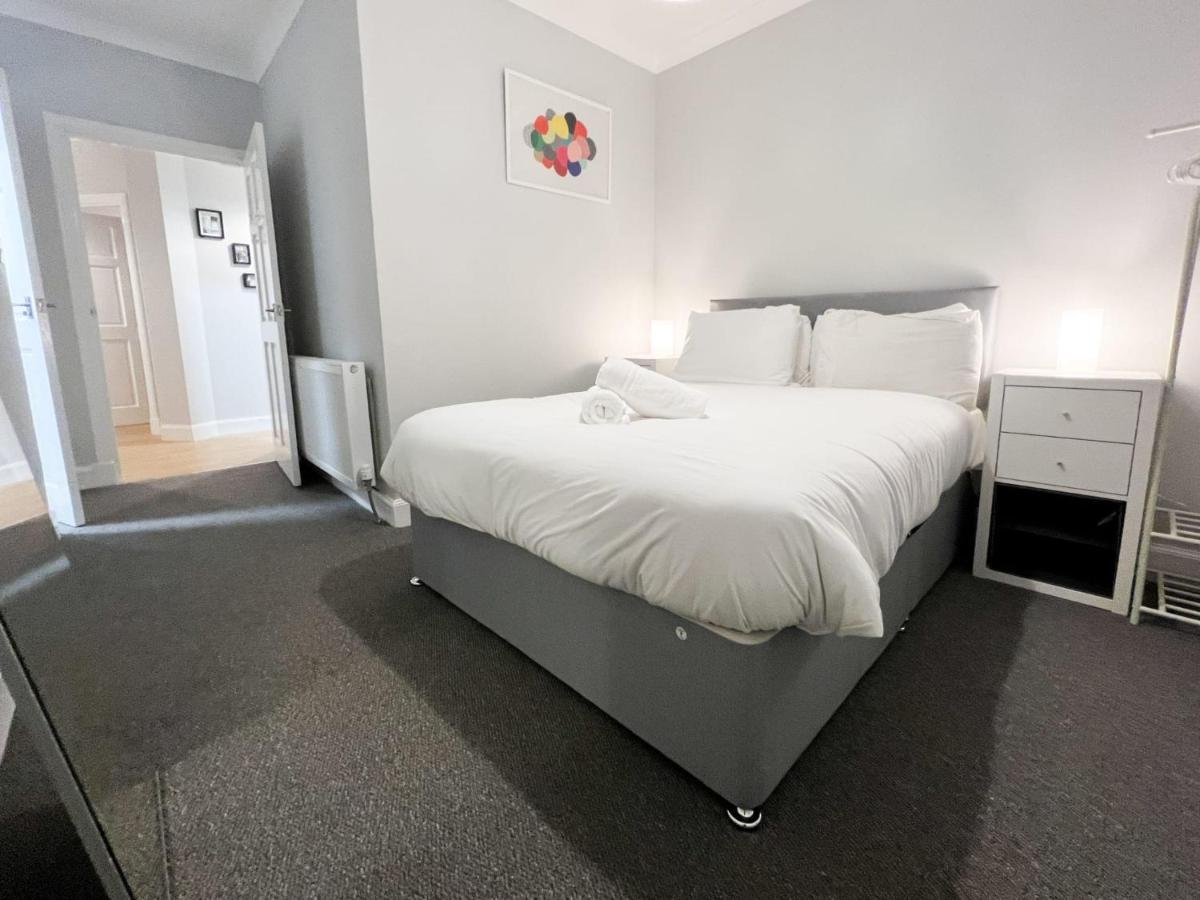 Glasgow 2 Bedroom Apartment Luaran gambar
