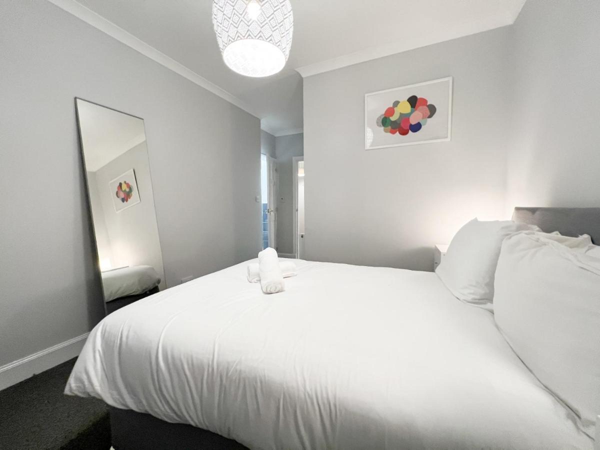 Glasgow 2 Bedroom Apartment Luaran gambar